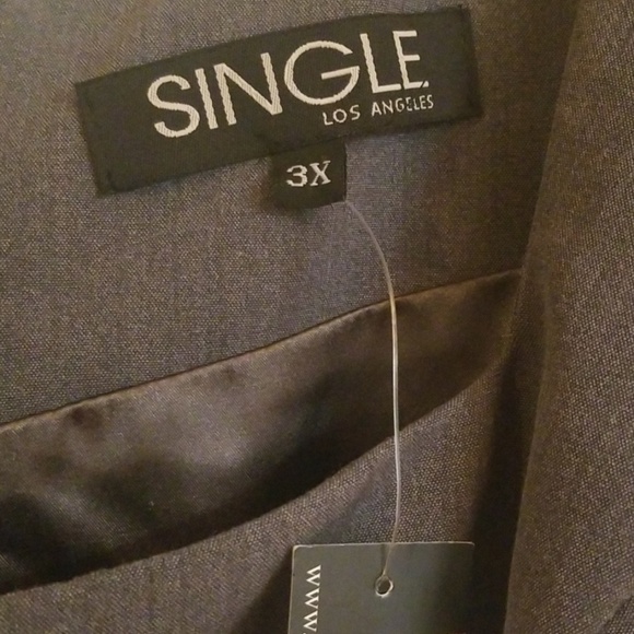 Dress - Picture 4 of 4